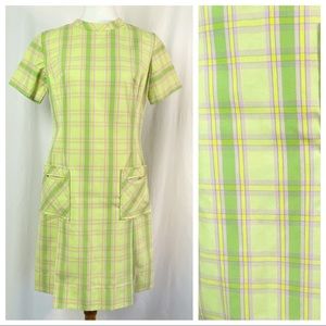 Vintage 60’s Groovy Green Plaid Shift Dress Small